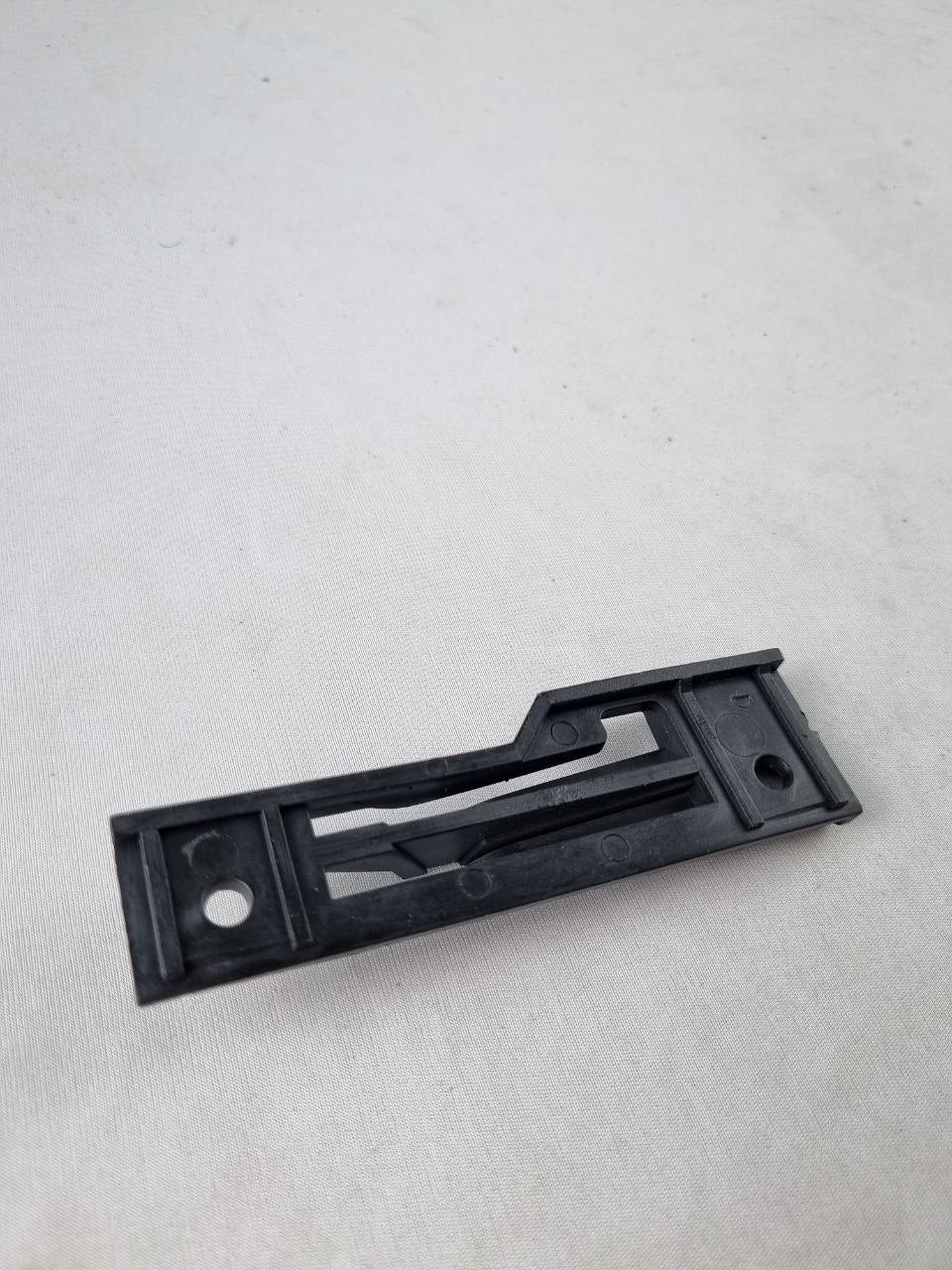 Suporte Para-choque Tras Volkswagen Gol G3/G4 1999/2008