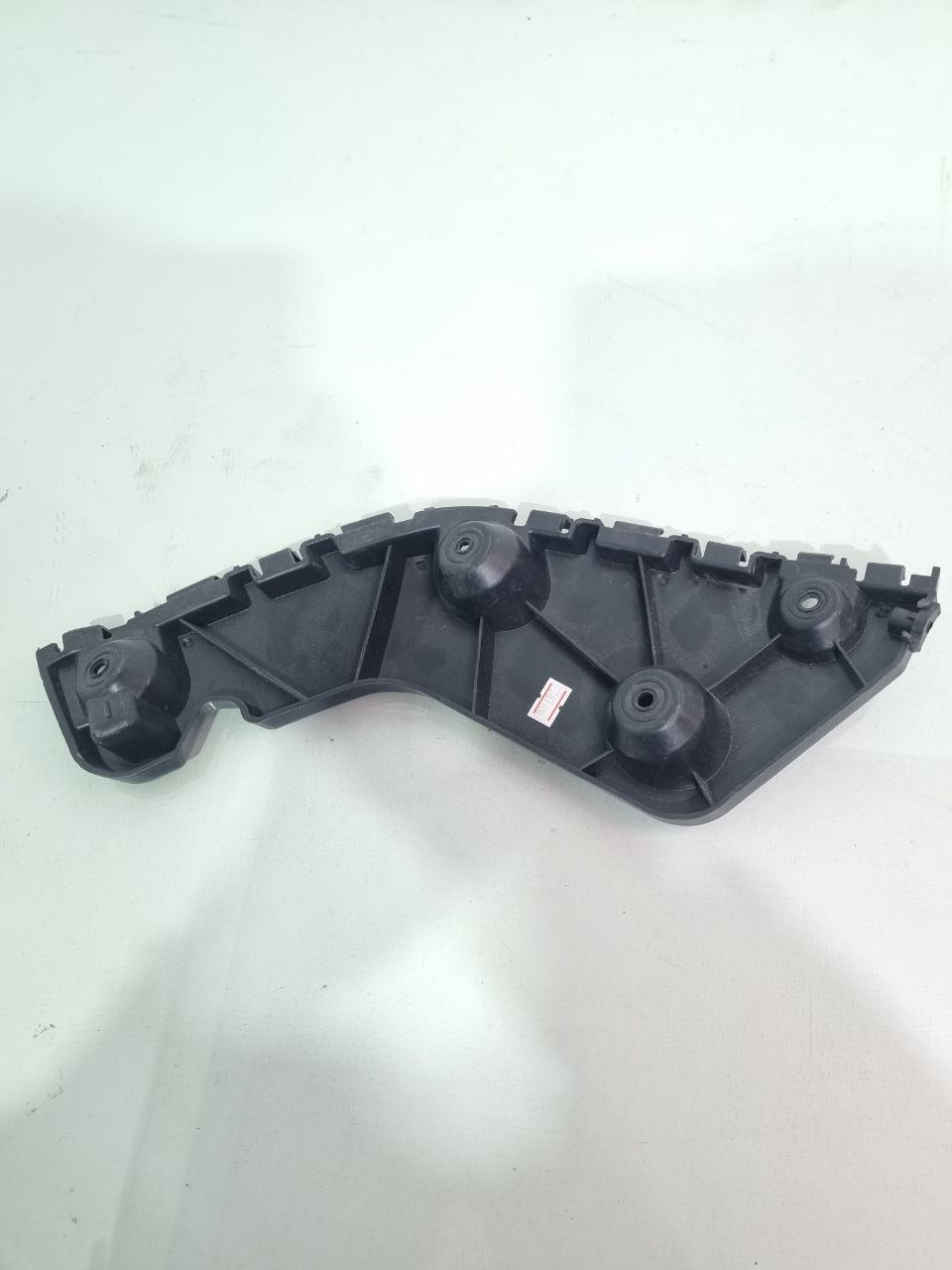 Suporte Parachoque Tras Esq Renault Duster 2012/2017
