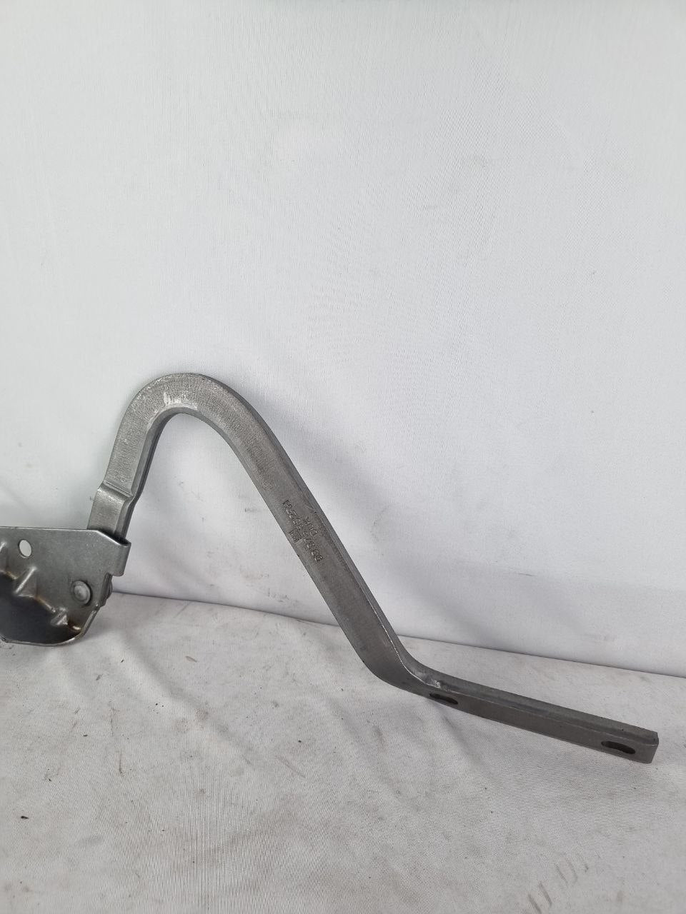 Dobradiça Capô Esquerda Chevrolet Celta 2001/2016 Nova