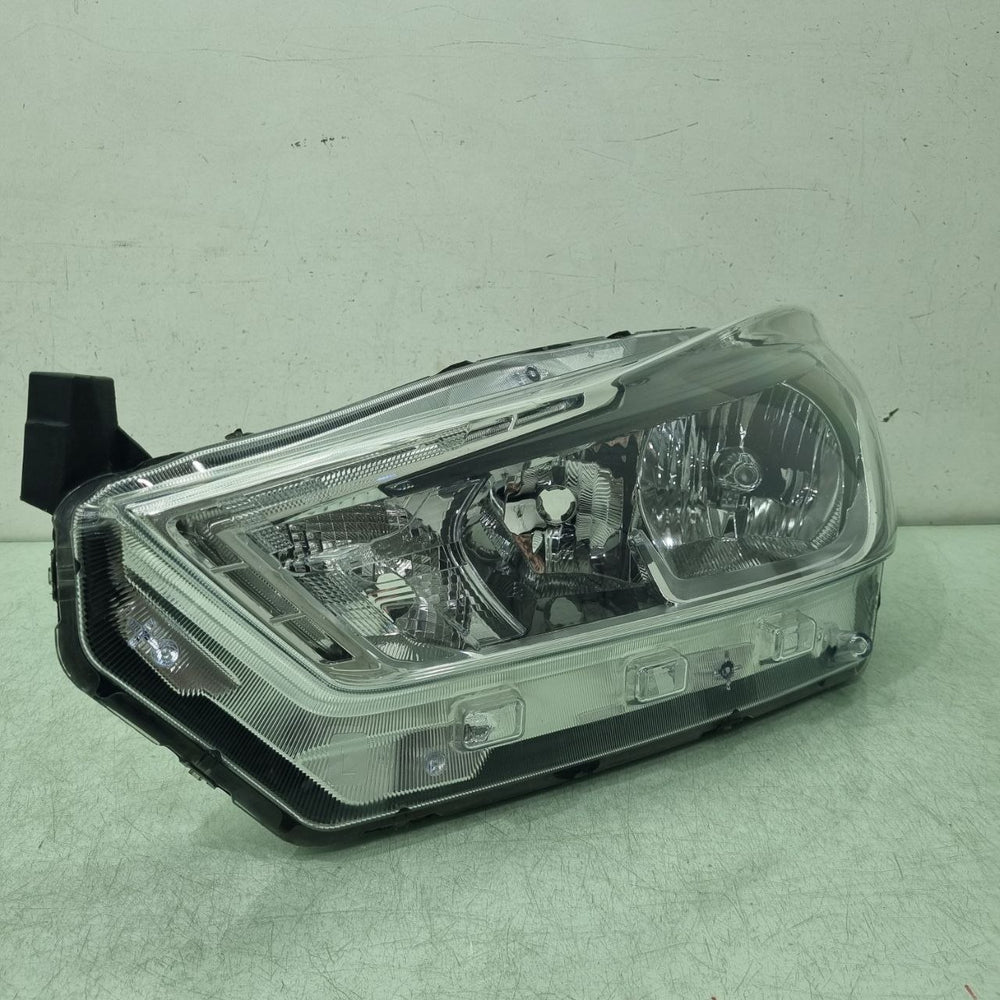 Farol Esquerdo Nissan Kicks 2016/2020 Usado Recuperado