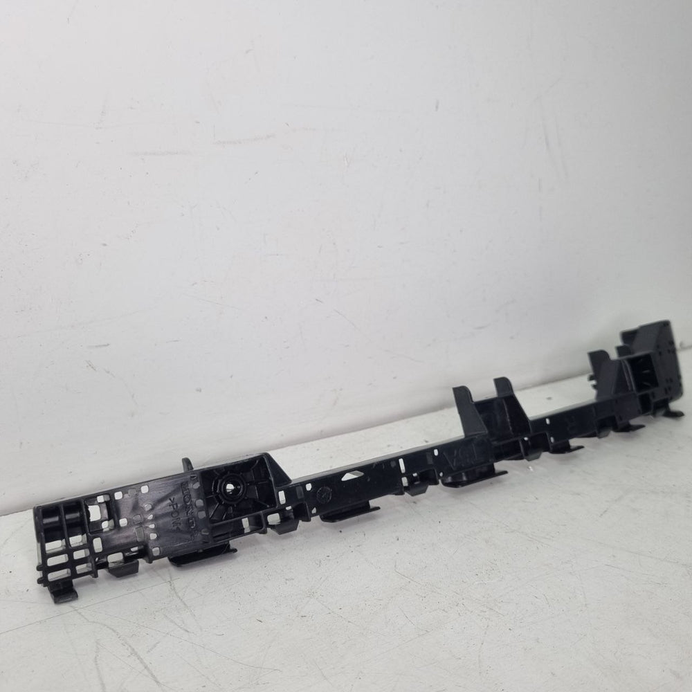 Suporte Guia Para-choque Tras Dir Honda Fit / WR-V 2015/2021