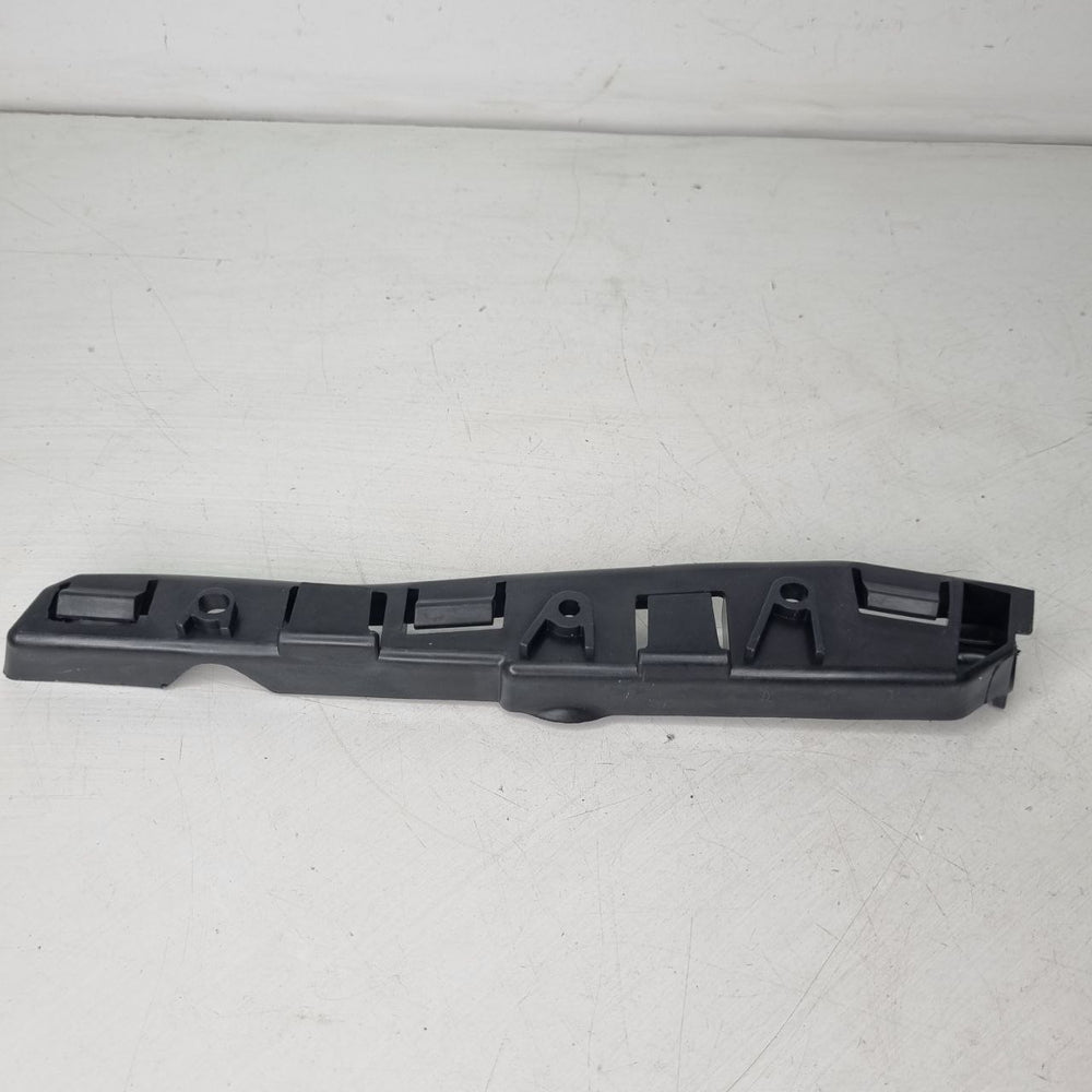 Guia Parachoque Diant Esq Renault Sandero 2008/2014