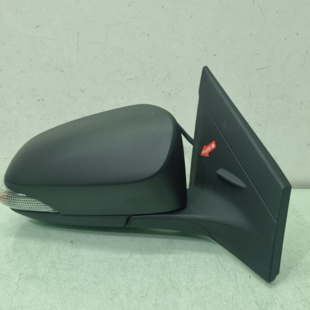 Retrovisor Esq Toyota Yaris 2016/2024 Usado