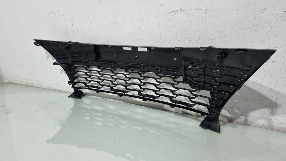 Grade Inferior Toyota Yaris 2018/2022 Usado