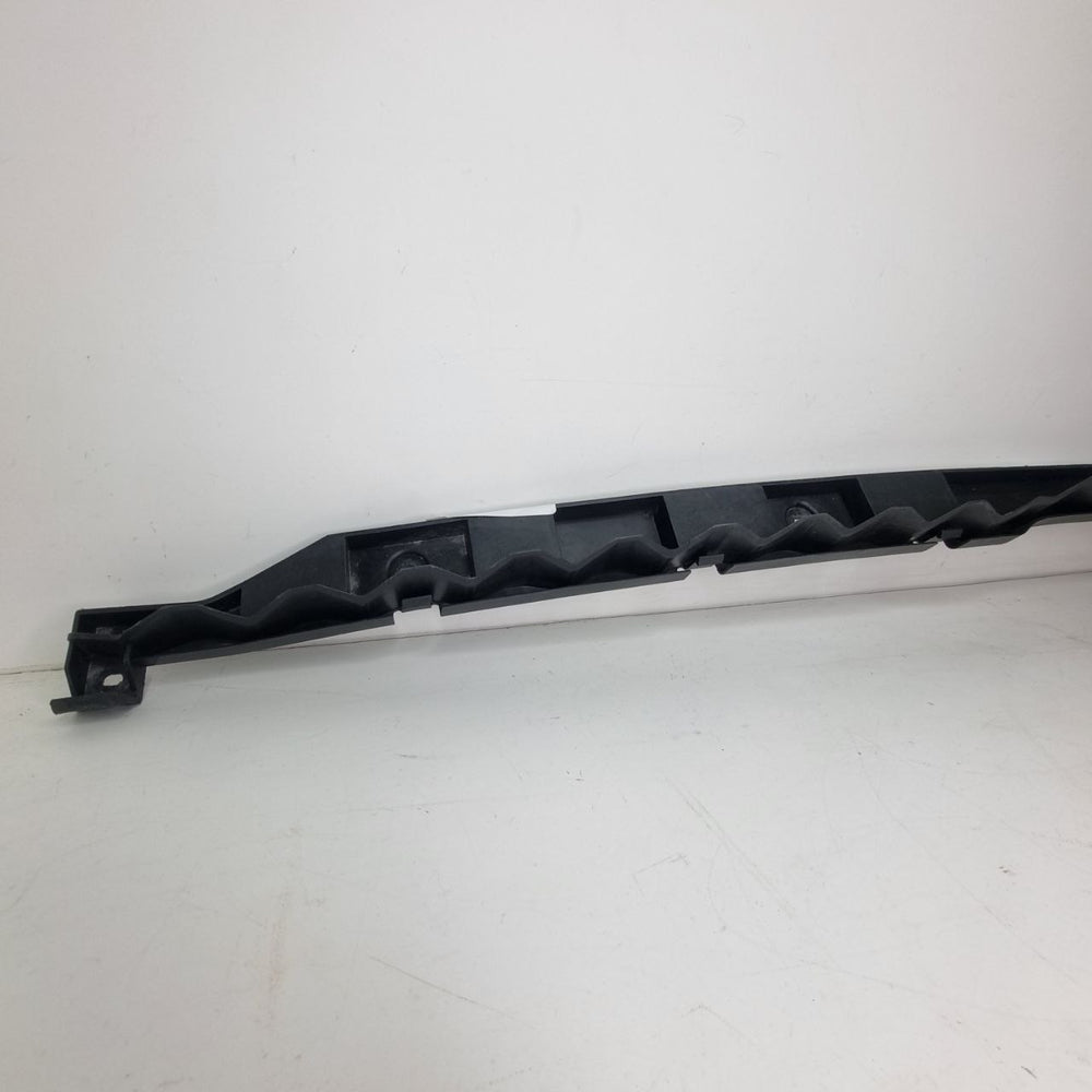 Guia Parachoque Tras Volkswagen Fox 2010/2014