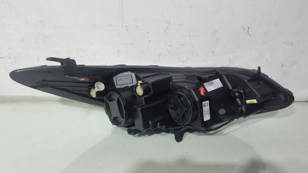 Farol Diant Esq GM Cruze 2017/2021 Usado