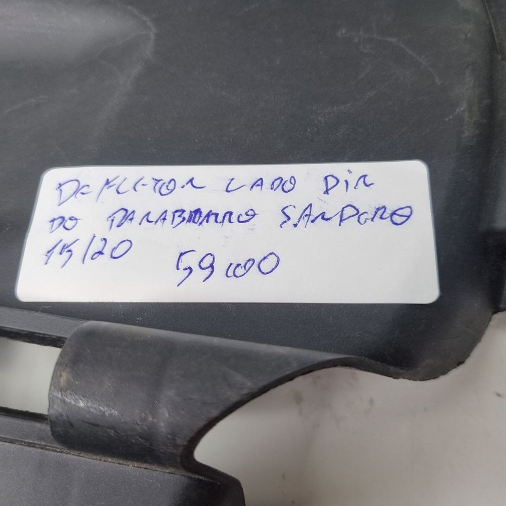 Defletor Parabarro Dianteiro Direito Renault Sandero 2015/2020 Usado