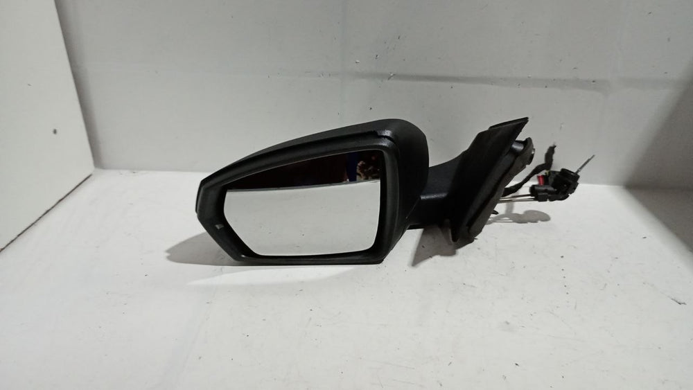Retrovisor Dianteiro Esquerdo VW Polo Virtus 2017/2026 Usado