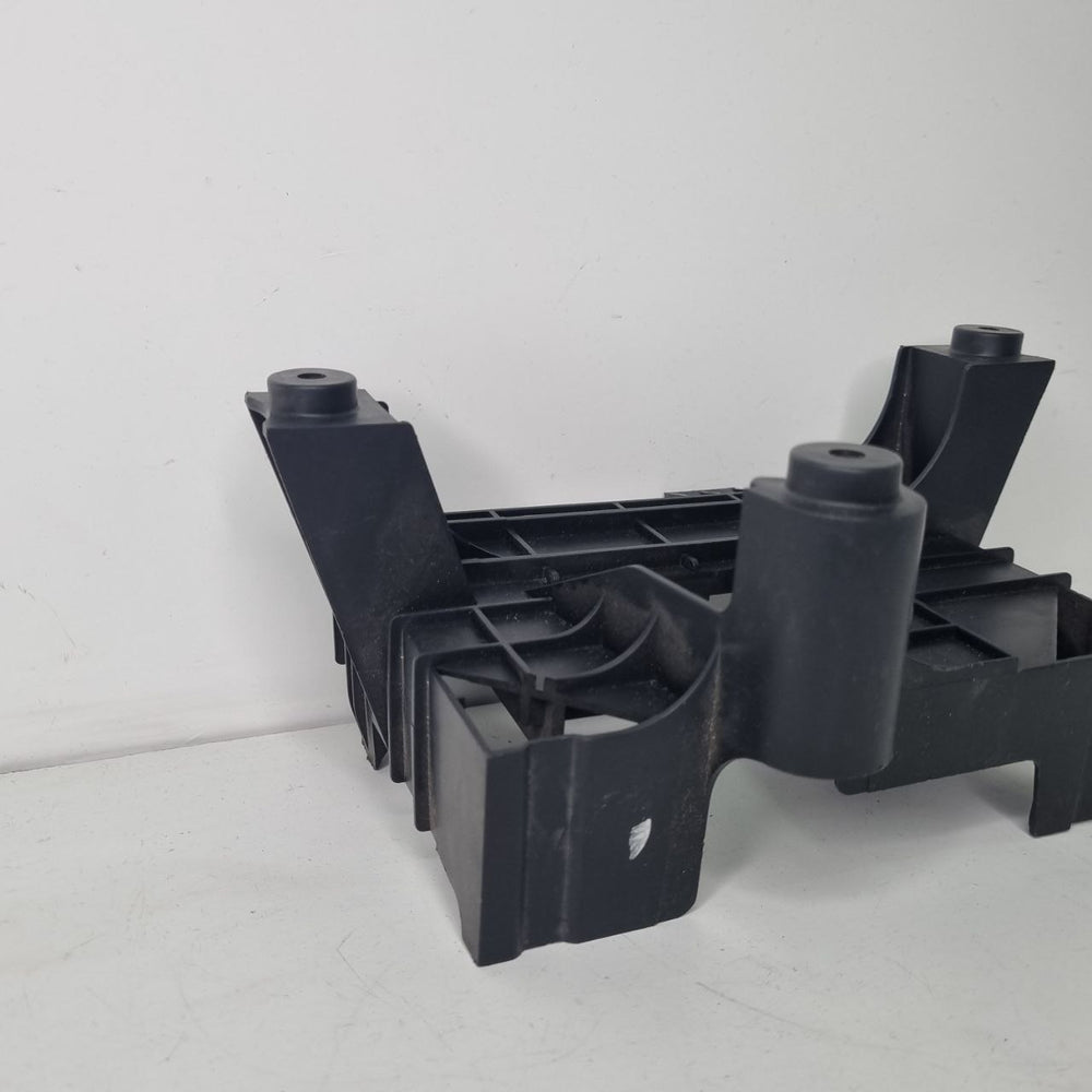 Suporte Módulo BCM Chevrolet Onix Prisma 2013/2019 Usado