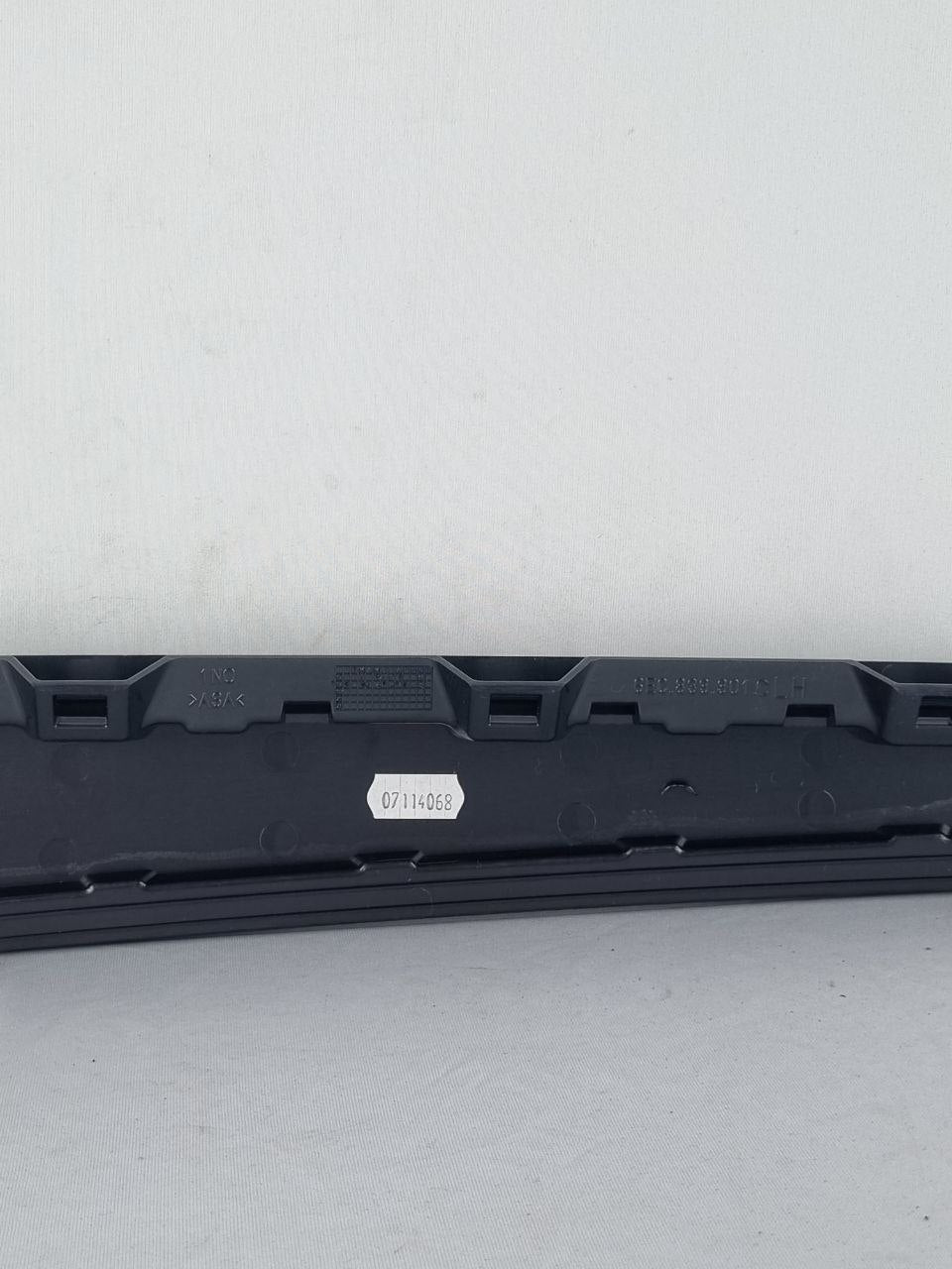 Moldura Porta Tras Esq Volkswagen Polo 2017/2024