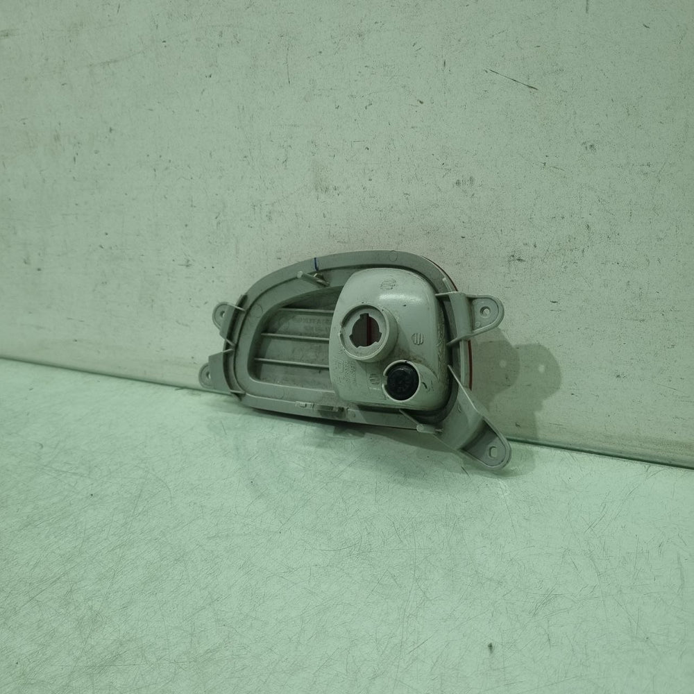 Lanterna Tras Parachoque Dir Kia Picanto 2012/2015