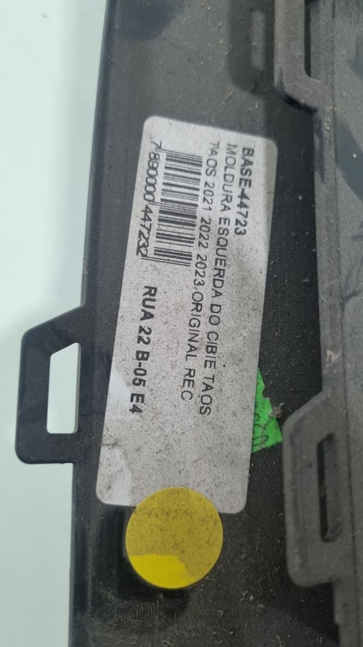 Moldura Diant Esq Cibie Volkswagen Taos 2021/2023
