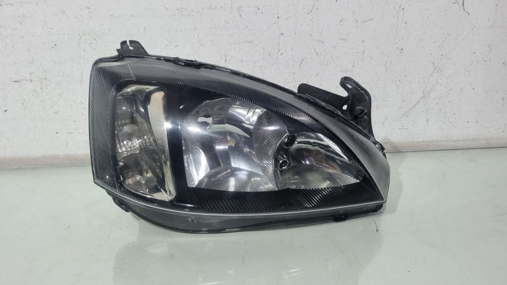 Farol Diant Dir GM Corsa 2003/2012 Usado