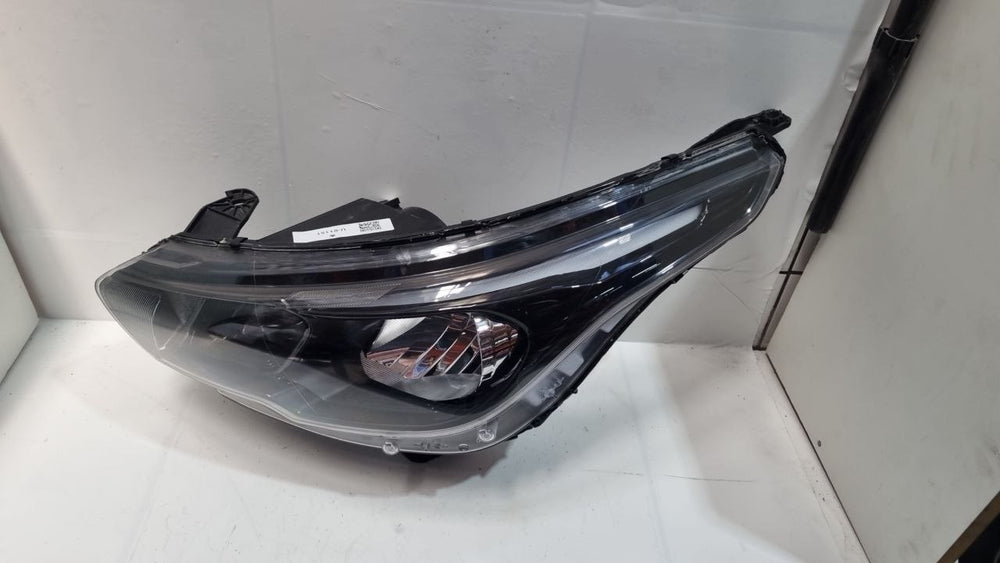 Farol Diant Esq Fiat Argo 2017/2023 Usado
