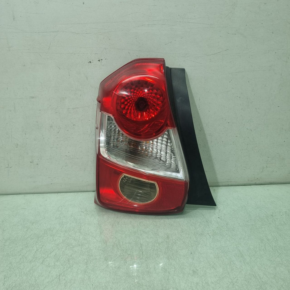 Lanterna esquerda Etios Hatch 2012/2020