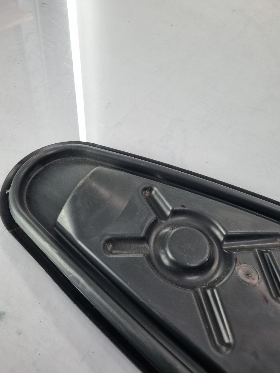 Tampa Porta Diant Esq Volkswagen Tiguan 2017/2023