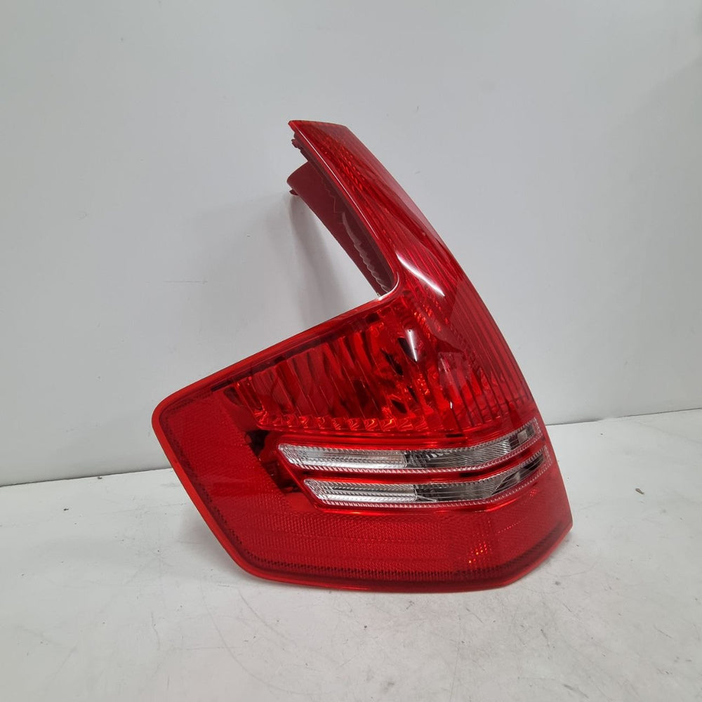 Lanterna Tras Esq Chevrolet Celta Hatch 2003/2012