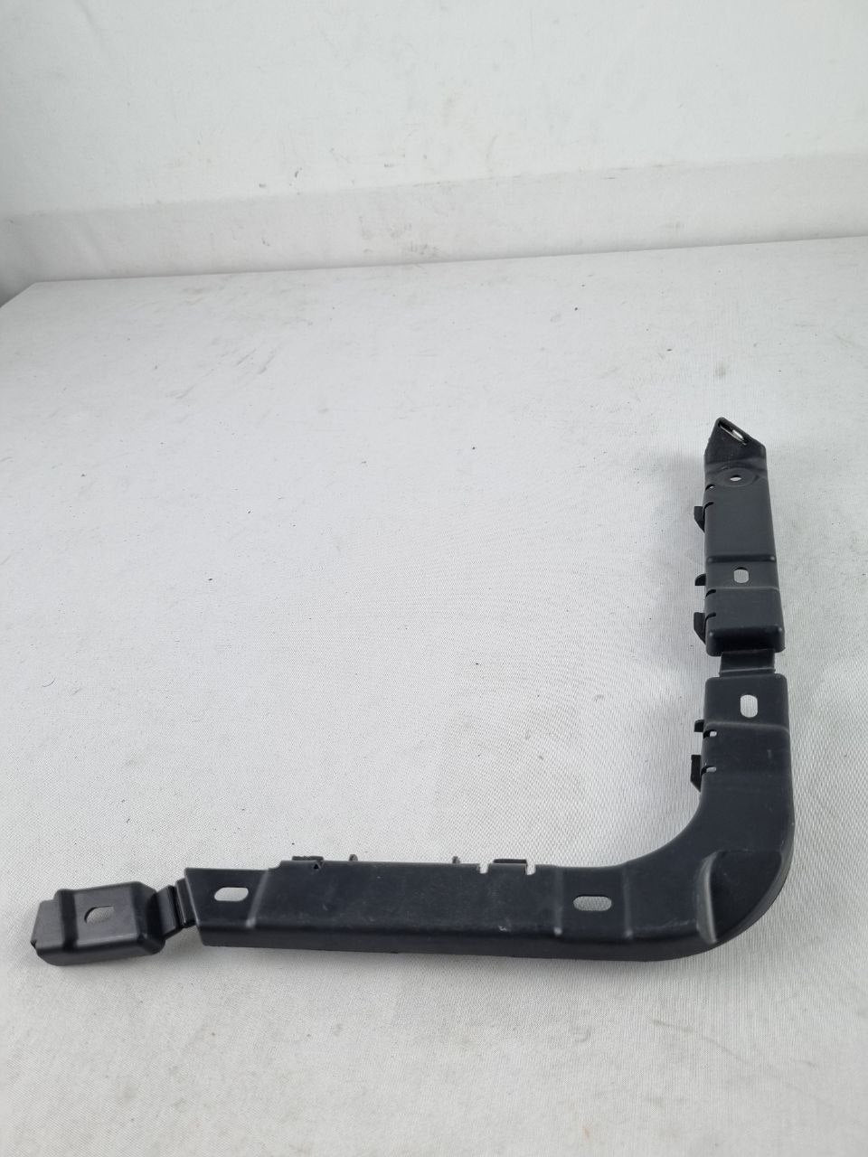 Guia Suporte Para-Choque Tras Esq Ford Ka 2008/2013