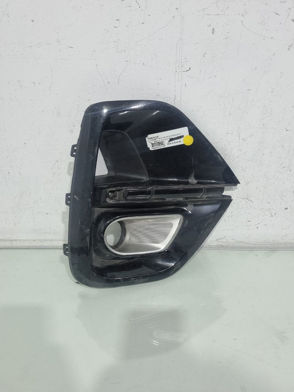 Moldura Farol de Milha Diant Esq Kia Sportage LX 2020/2022