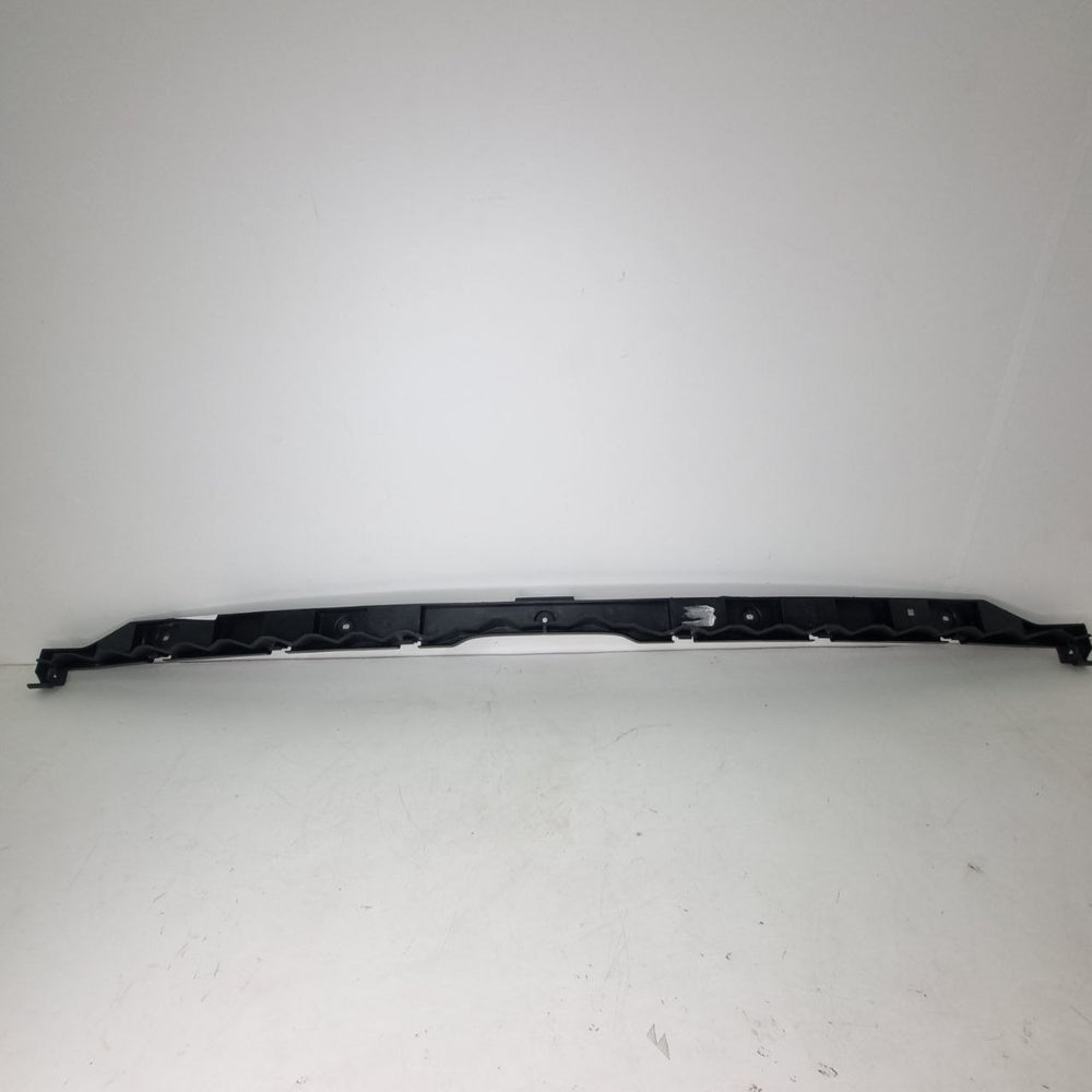 Guia Parachoque Tras Volkswagen Fox 2010/2014