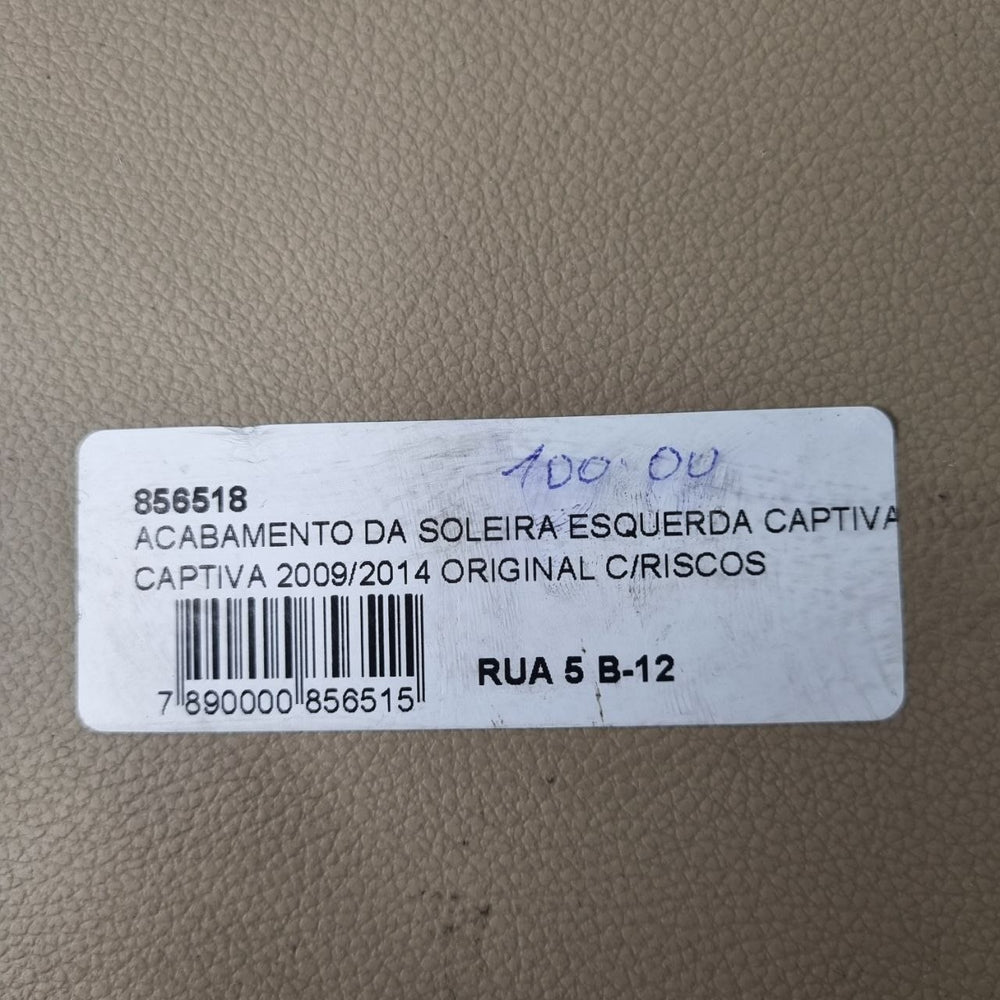 Acabamento Soleira Esquerda Chevrolet Captiva 2009/2014 Usado