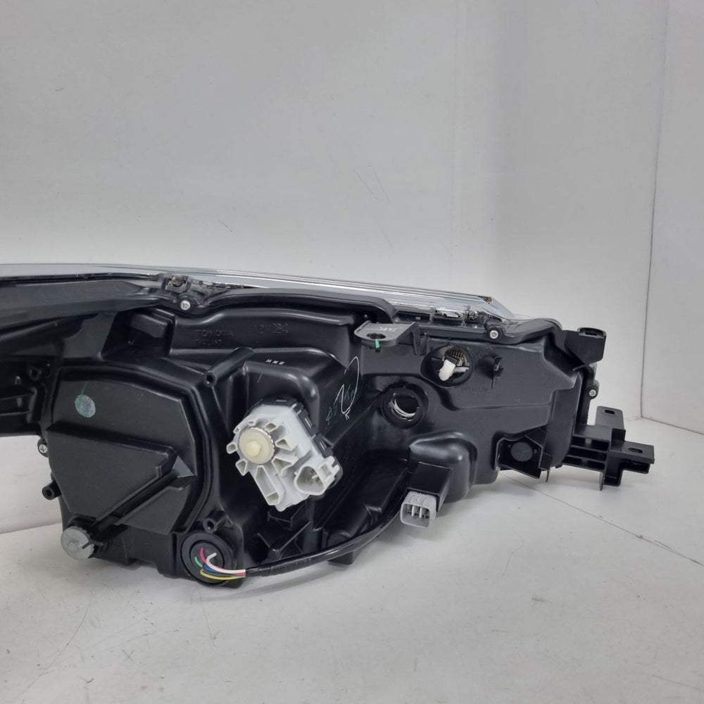 Farol Diant Esq Toyota Hilux SW4 2016/