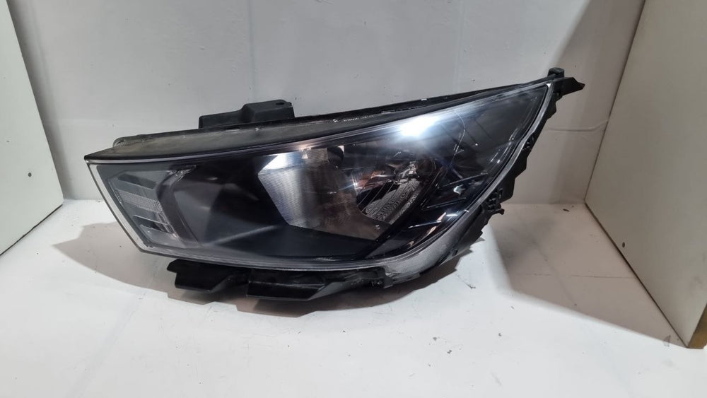 Farol Dianteiro Esquerdo Hyundai HB20 2023/2025 Usado