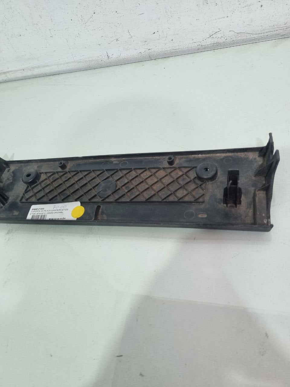 Suporte Placa Dianteiro Toyota Etios 2016/2019