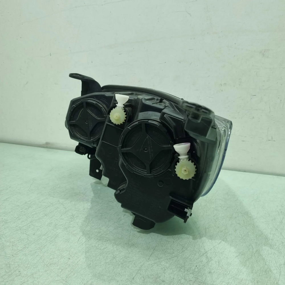 Farol Direito Máscara Negra Chevrolet Onix Turbo 2020/2024