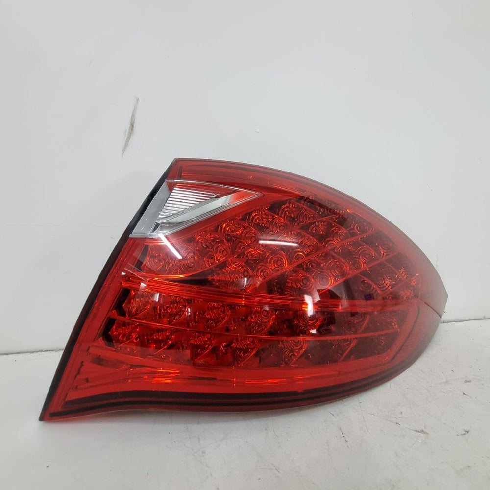 Lanterna Tras Direita Porsche Cayenne 2010/2014