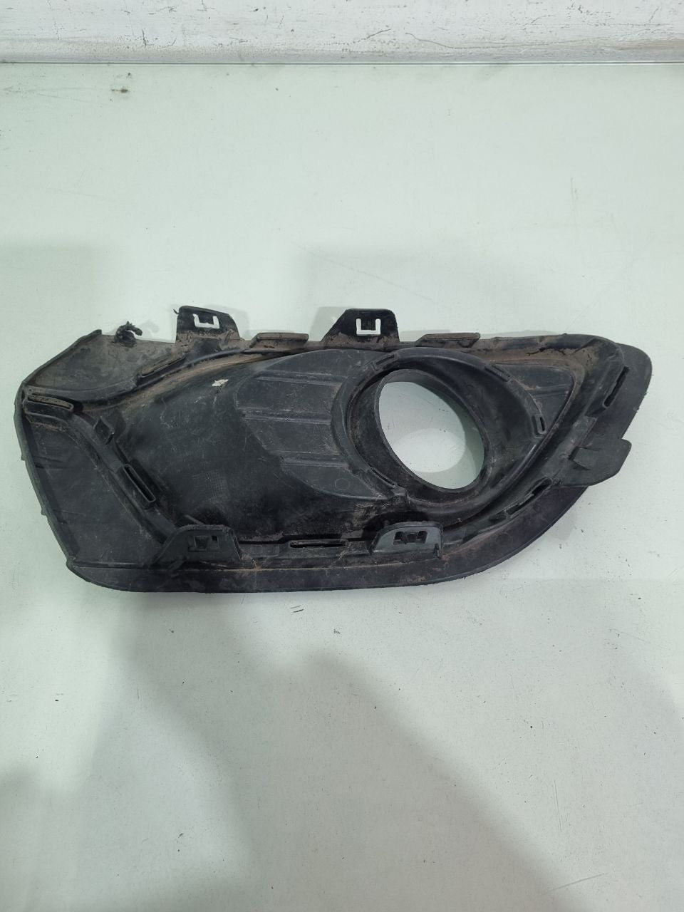Moldura Milha Diant Esq Renault Logan 2016/2019