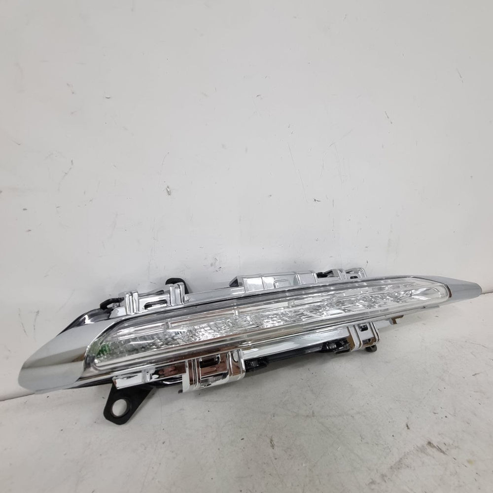 Farol Milha LED Diant Dir Mercedes-Benz Classe C 2009/2012