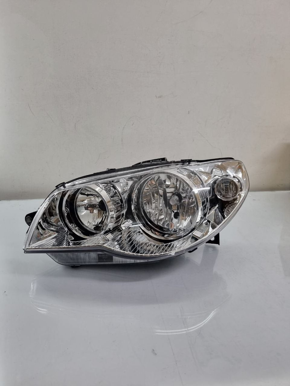 Farol Diant Esq Fiat Palio 2004/2012