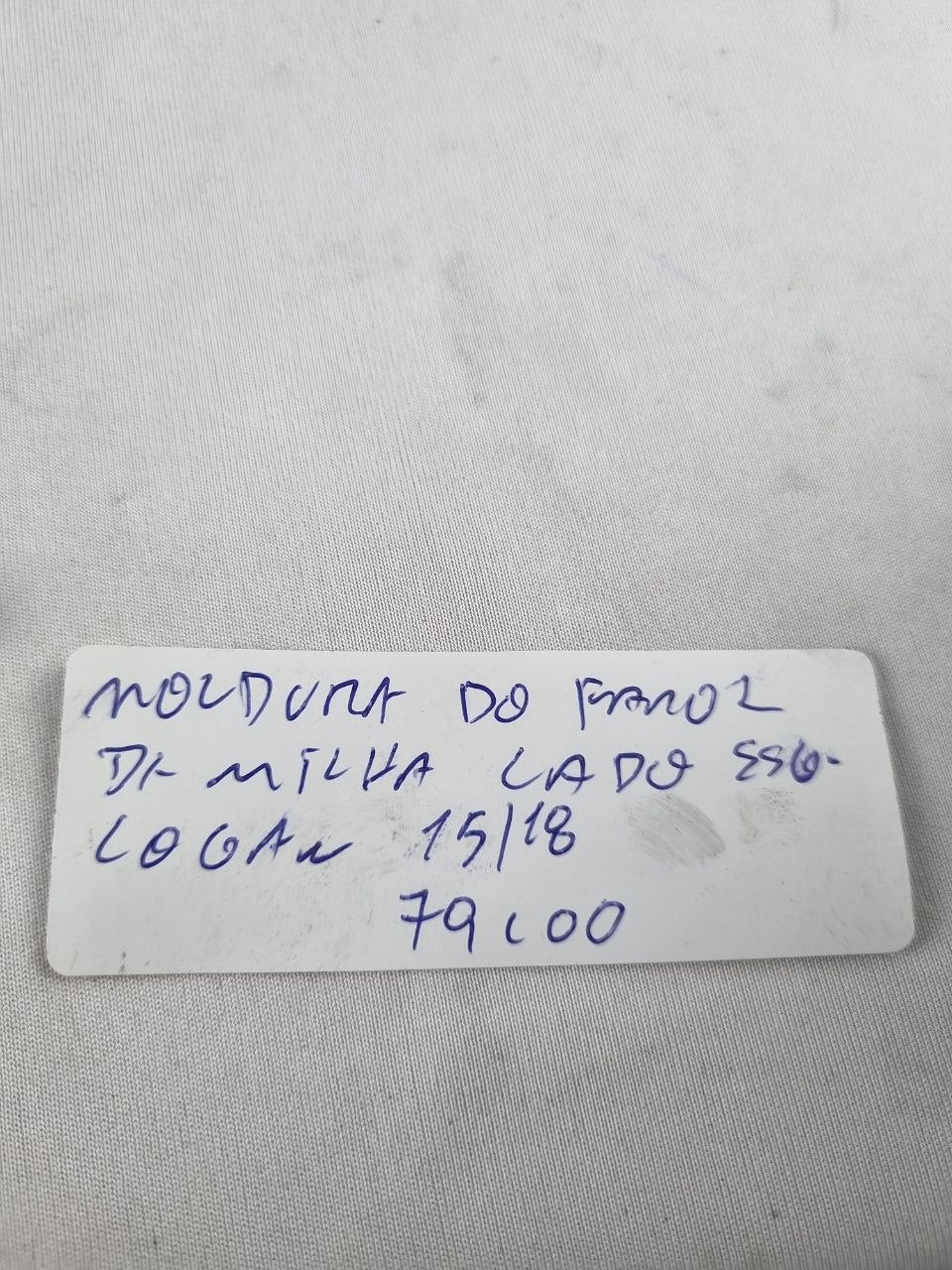 Moldura Farol Milha Diant Esq Renault Logan 2015/2018