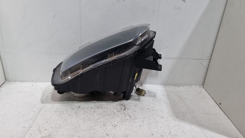 Farol Diant Dir Volkswagen Kwid 2022/2024