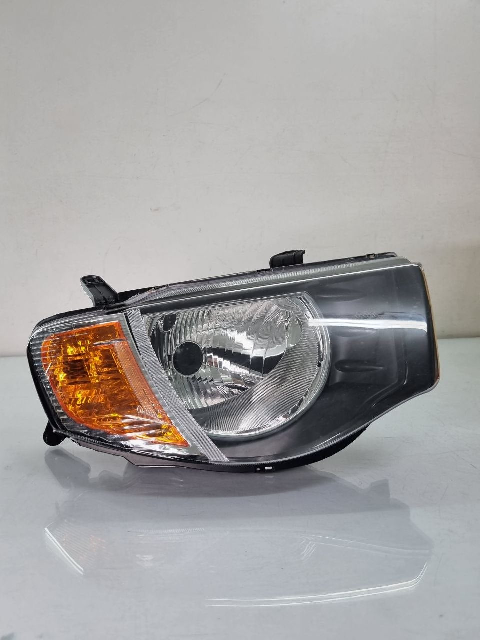 Farol Diant Dir Mitsubishi L200 Triton 2008/2012