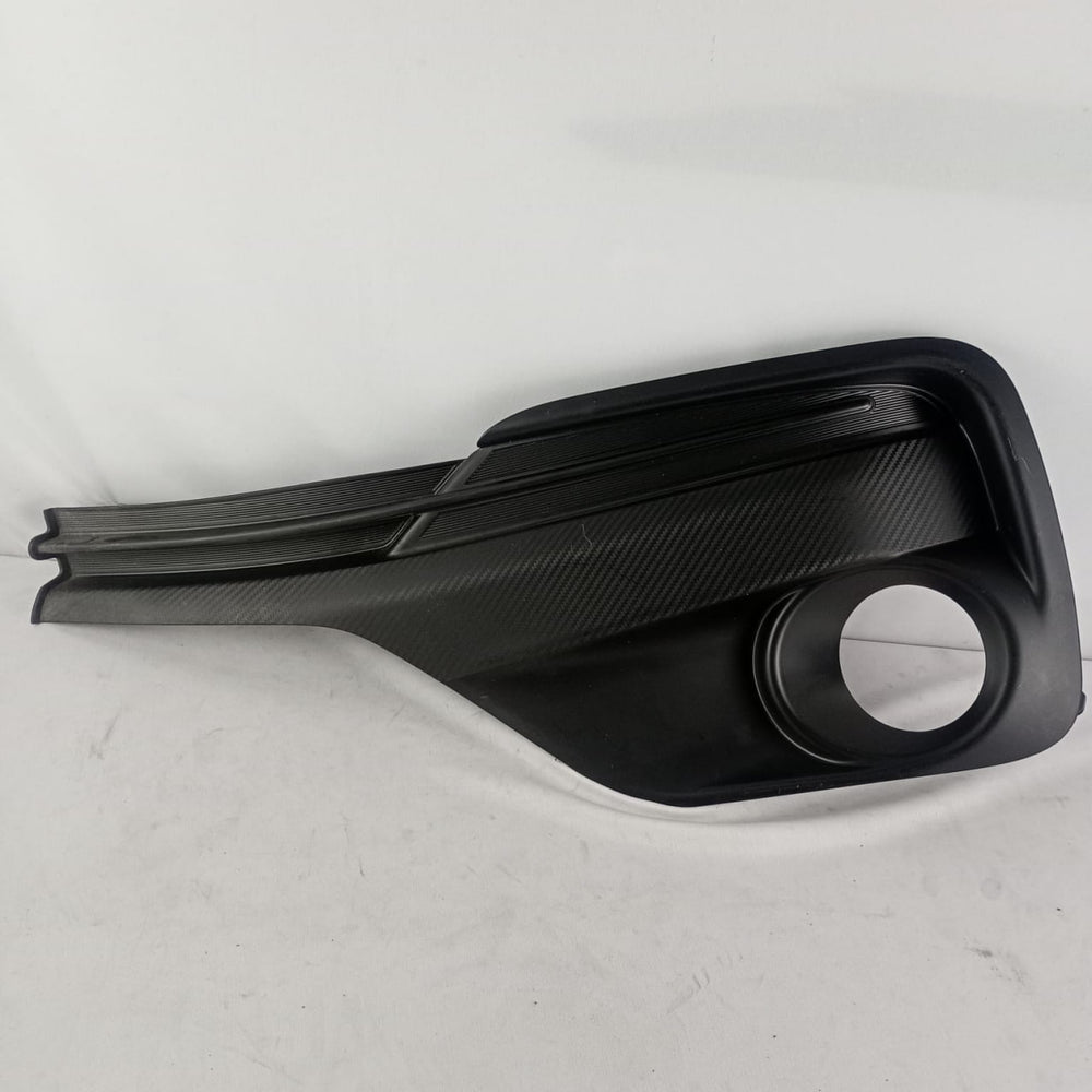 Moldura Farol Milha Esq Toyota Etios 2017/2021