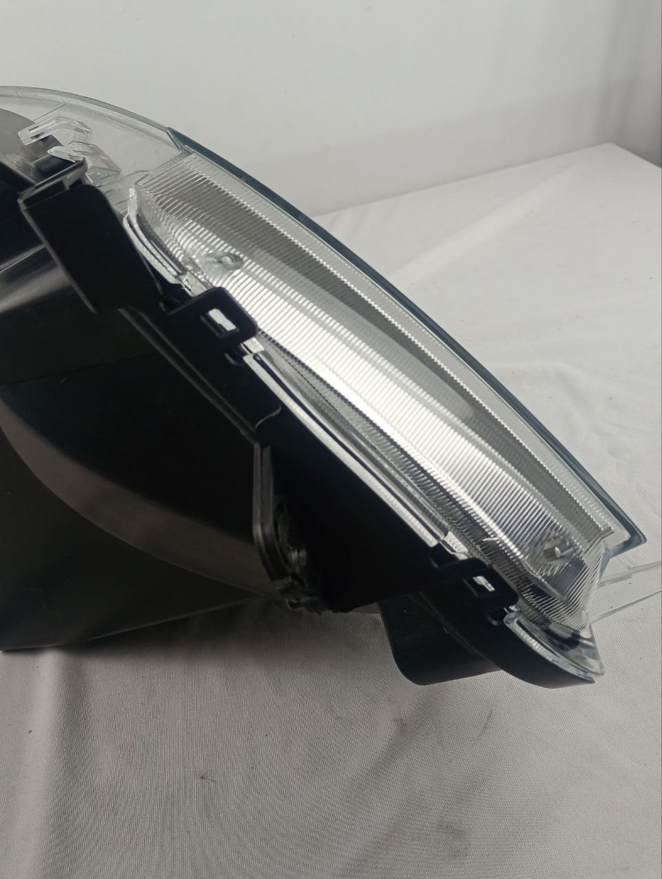 Farol Diant Esq Chevrolet Onix 2013/2019