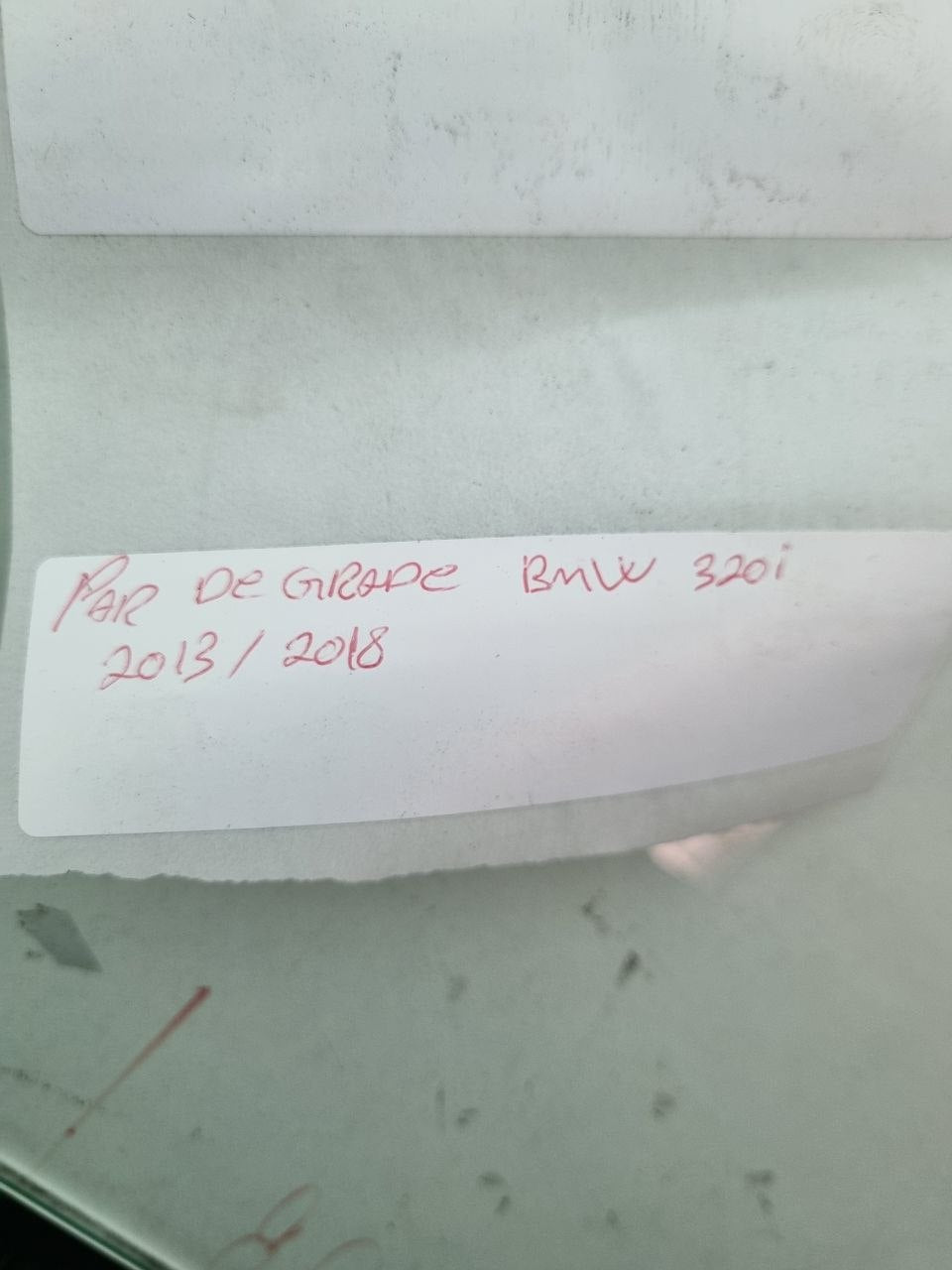Par de Grade Dianteira BMW 320i 2013/2018 Usado