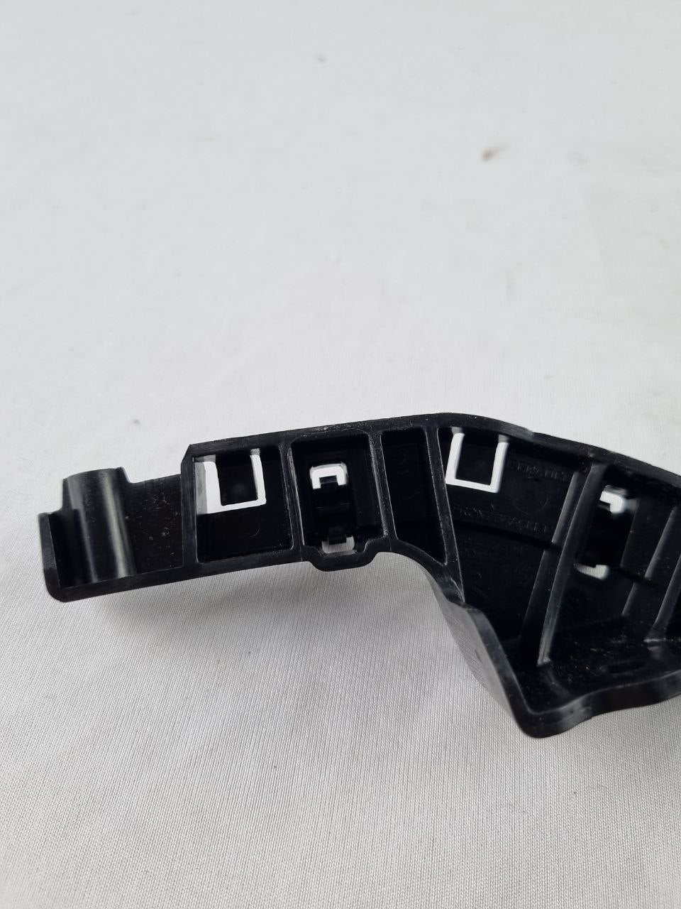 Suporte Para-choque Diant Dir Renault Kwid 2017/2024