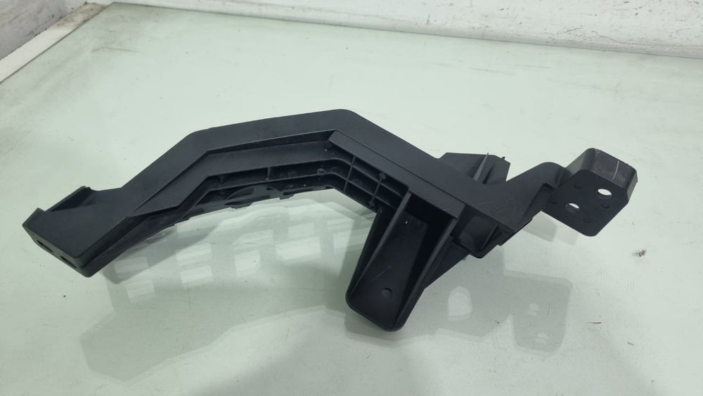 Suporte Para-choque Diant Esq GWM Haval H6 2023/2025