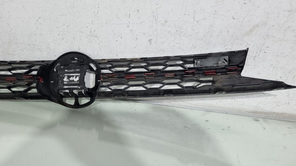 Grade Diant Volkswagen Polo GTS 2023/2024