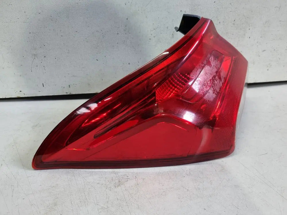 Lanterna Esquerda Chevrolet Prisma 2016/2019 Recuperada Ori.