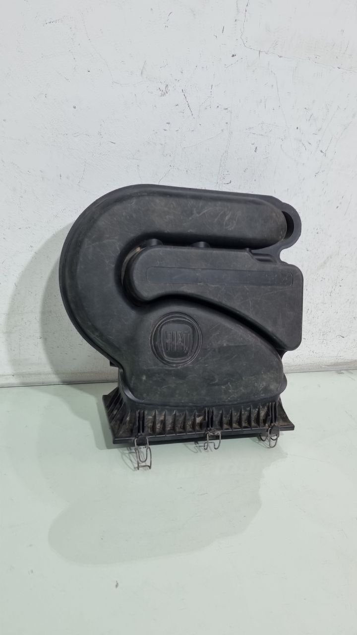 Caixa Filtro Ar Fiat Palio/Uno/Strada/Mobi/Siena/Fiorino 2013/2023