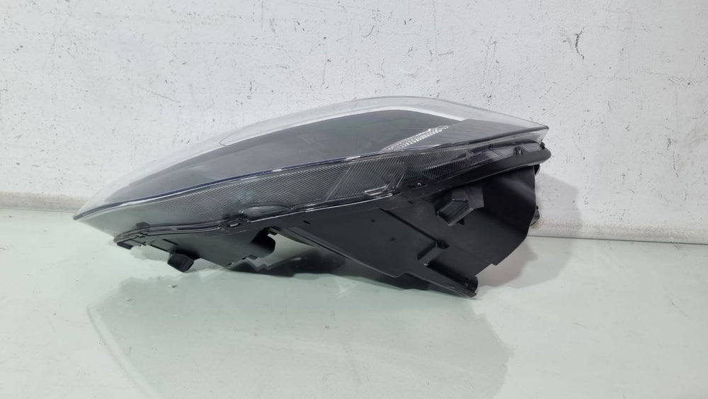 Farol Diant Esq VW Polo Track 2023 Usado