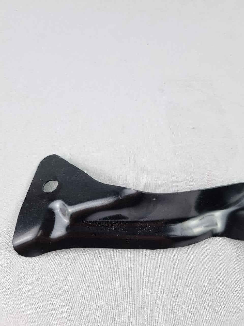 Suporte Paralama Diant Esq Nissan Sentra 2012/2019