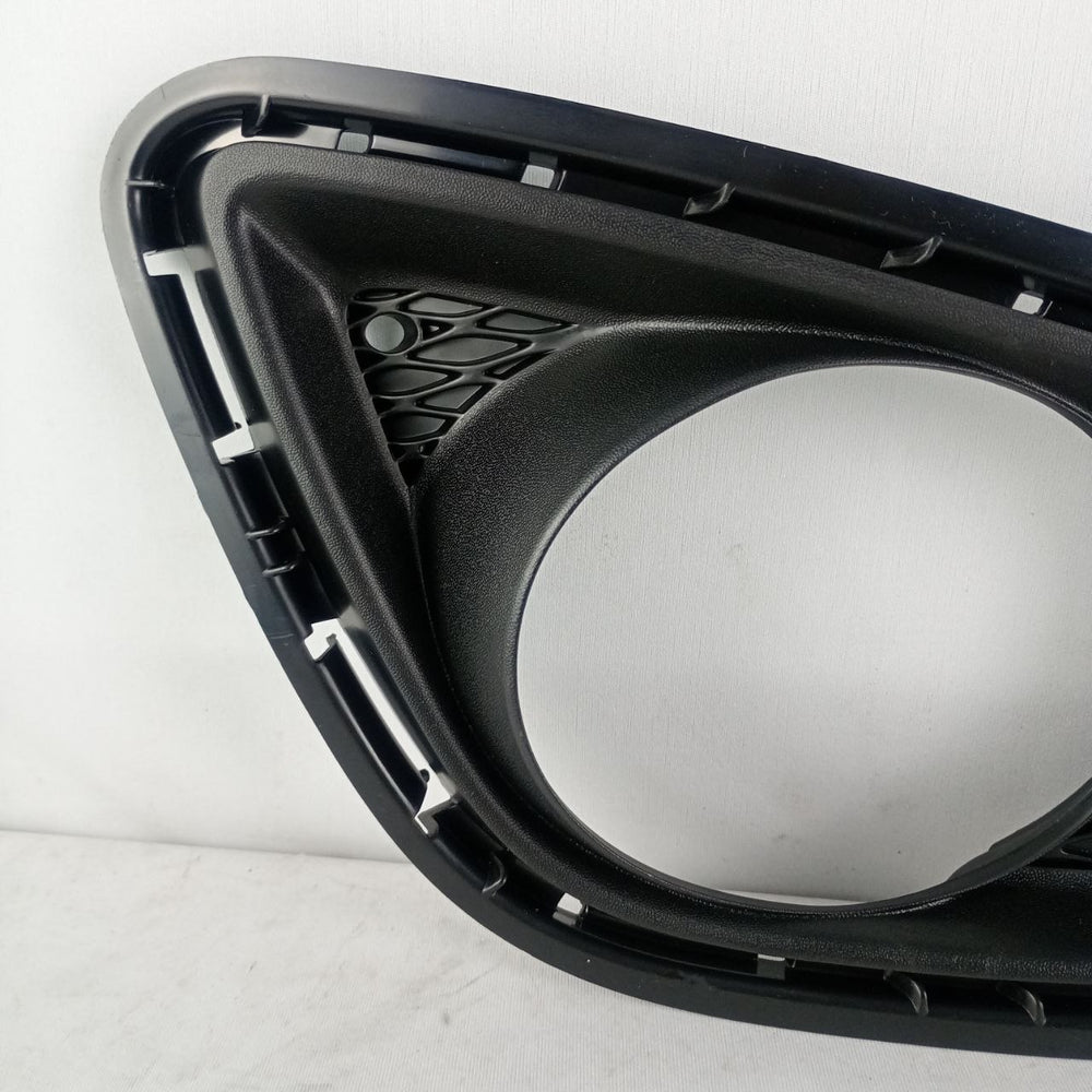 Moldura Farol Milha Dir Hyundai HB20 2013/2015 Nova