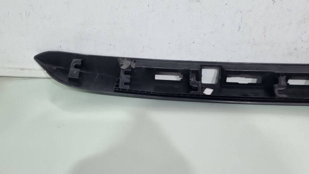 Acabamento Tampa Tras Renault Duster 2020/2023