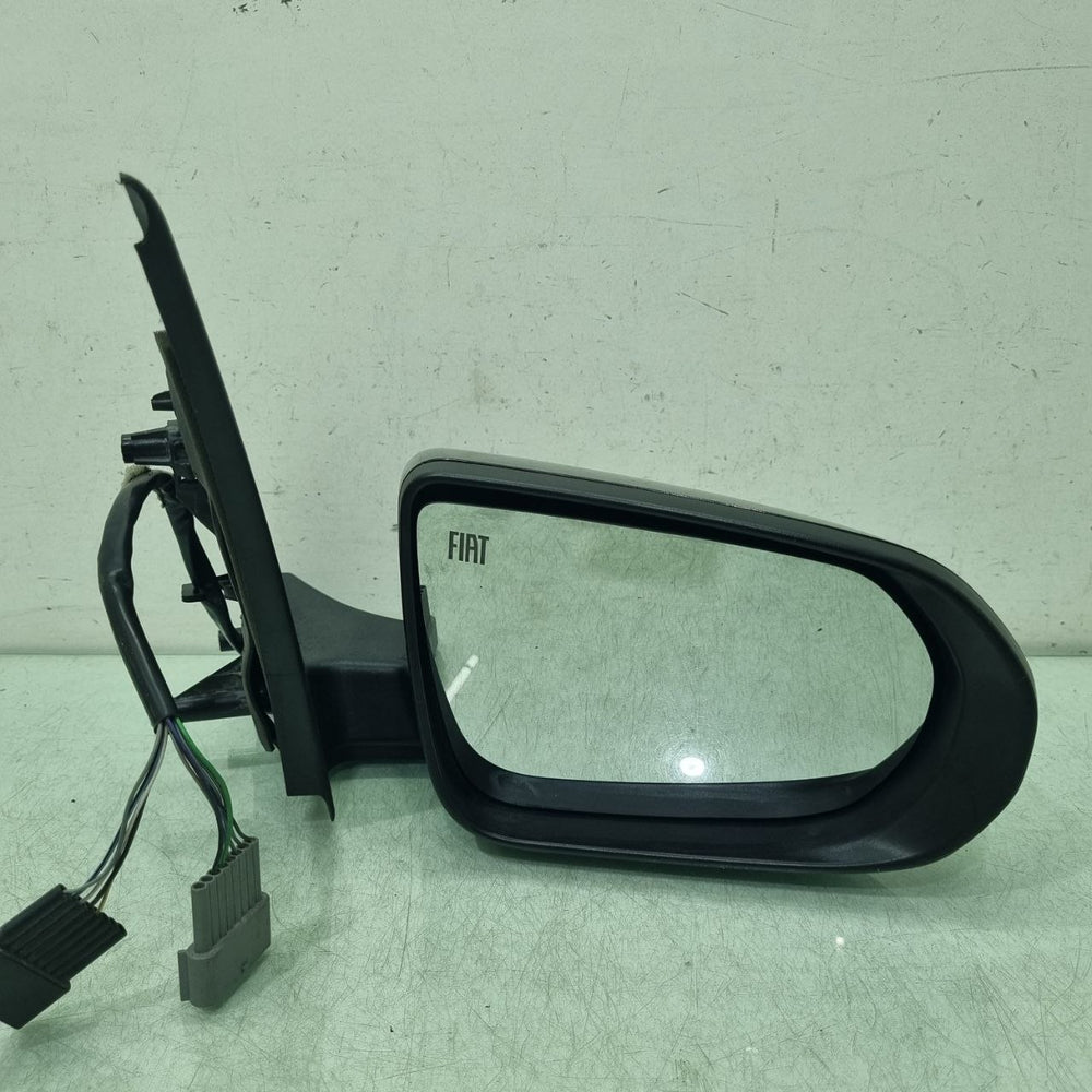 Retrovisor lado direito elétrico com pisca fiat pulse abarth 2022 a 2025
