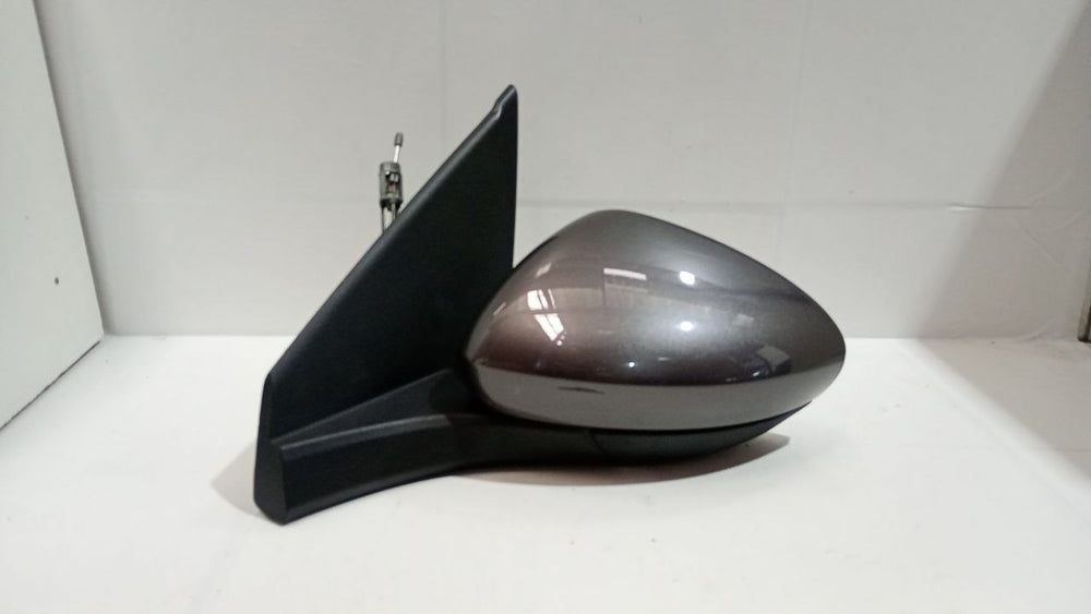 Retrovisor Esq Fiat Argo Cronos 2017/2026 Usado